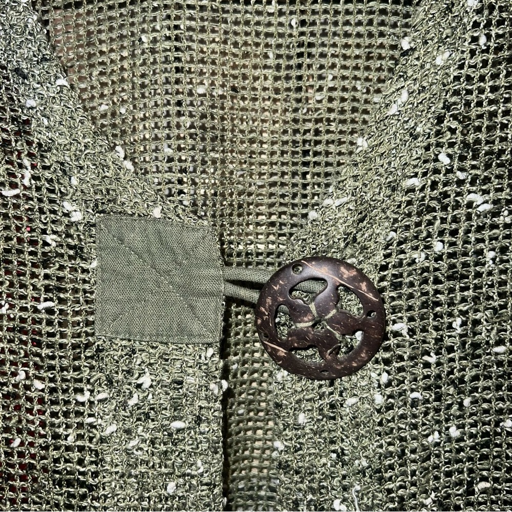 Isabel Taveres Net Pointed Hem Cárdigan Forest Green 2 Button Front Closure OS - Picture 6 of 15